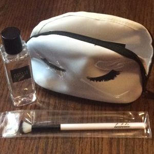 Borboleta lash makeup remover with brush and bag